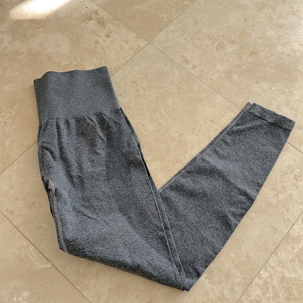 Grey Stretchy Leggings